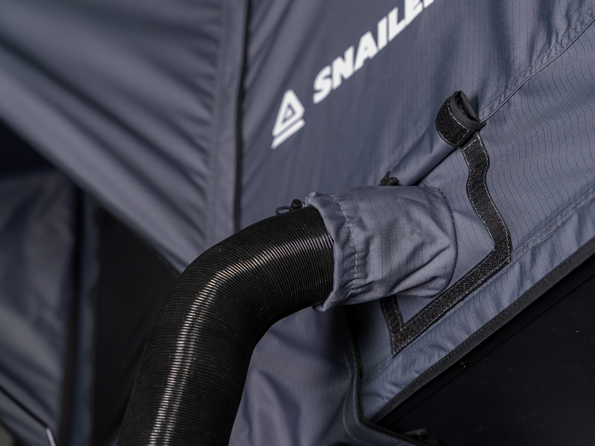 SNAILER® Abis MAX – tenda da tetto rigida per famiglie